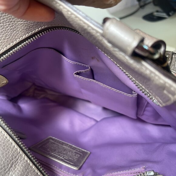 Coach L Shoulder Bag Pebbled Leather Metallic Silver Purse Tote Duo Handles - Picture 6 of 16